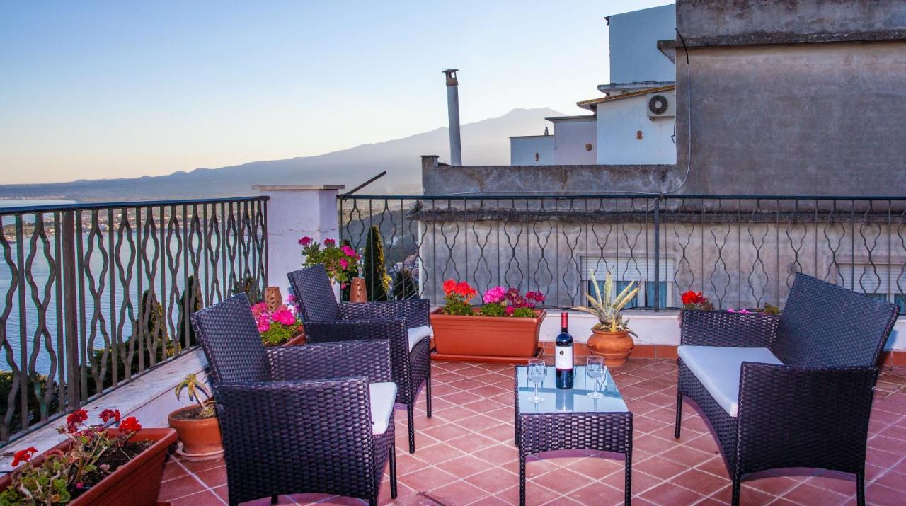 Belvedere House Taormina Exterior foto